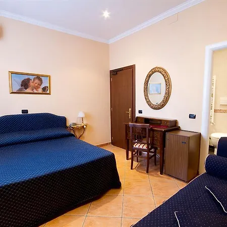 Hotel Caracciolo Roma