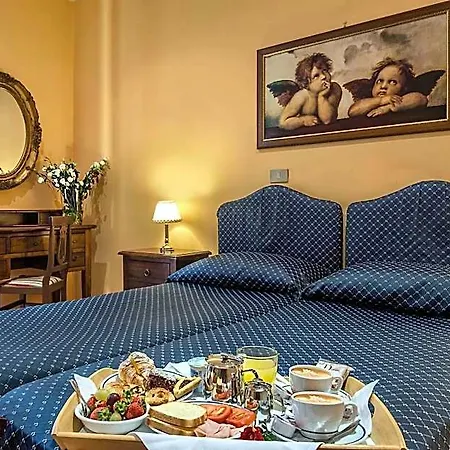 Caracciolo Hotel