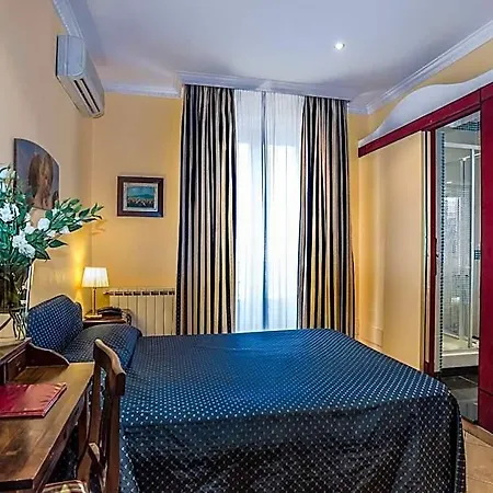 Caracciolo Hotel