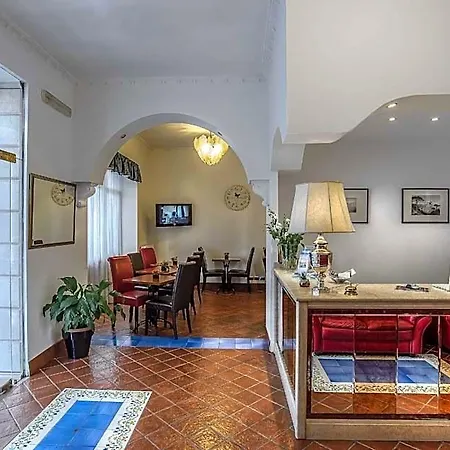 Hotel Caracciolo