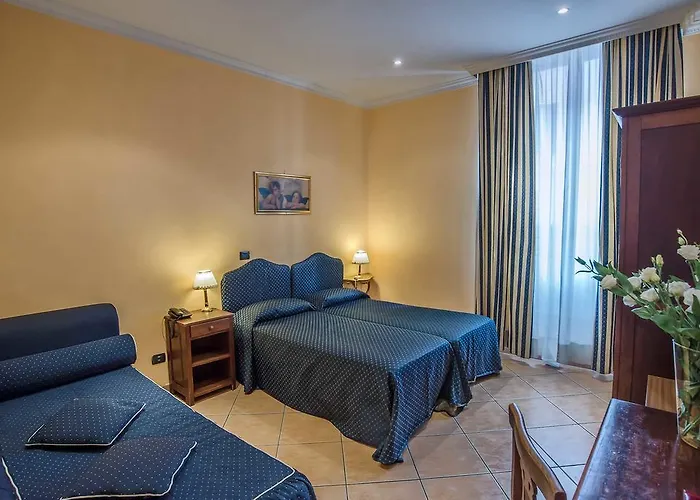 Отель Caracciolo Рим