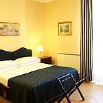 Caracciolo Hotel 3*