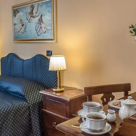 Caracciolo Hotel