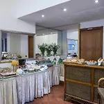 Caracciolo Hotel