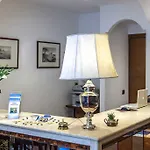 Hotel Caracciolo 3*