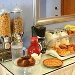Caracciolo Hotel Roma